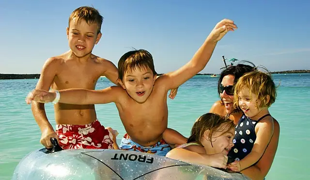Miniklerin de tatil listesi var...