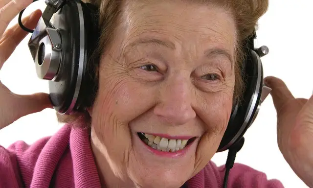 Müzik dinlemek kalbi güçlendiriyor!