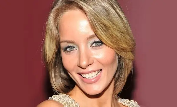 Bade İşçil anne oldu